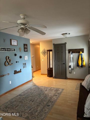 5113 Weckerly Road, Monclova, OH 43542