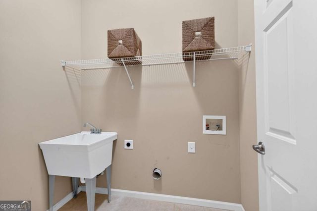 1880 Mayfield Road, Alpharetta, GA 30009