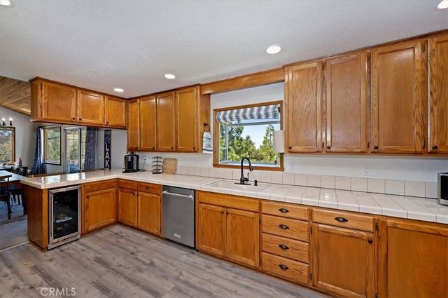 27398 Matterhorn Drive, Lake Arrowhead, CA 92352