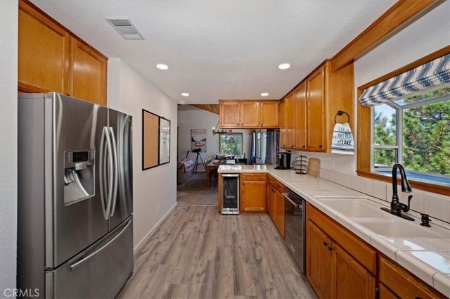 27398 Matterhorn Drive, Lake Arrowhead, CA 92352