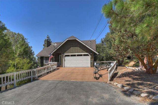 27398 Matterhorn Drive, Lake Arrowhead, CA 92352