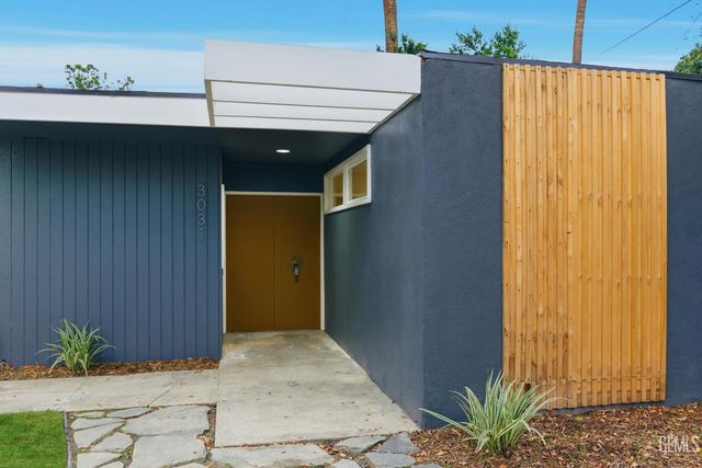 3031 20th Street, Bakersfield, CA 93301