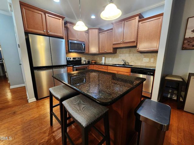 2423 Memory Ridge, Raleigh, NC 27606