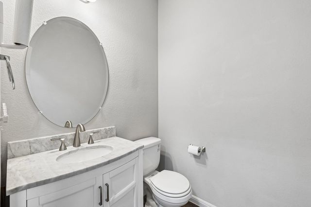 387 Guemal RD, Buda, TX 78610