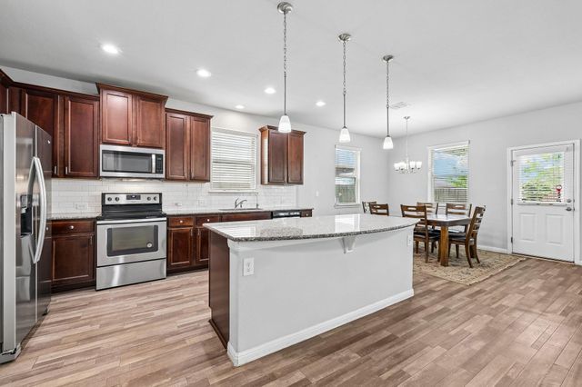 387 Guemal RD, Buda, TX 78610