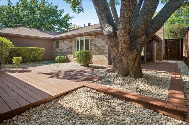 1105 Wood Creek Circle, Flower Mound, TX 75028