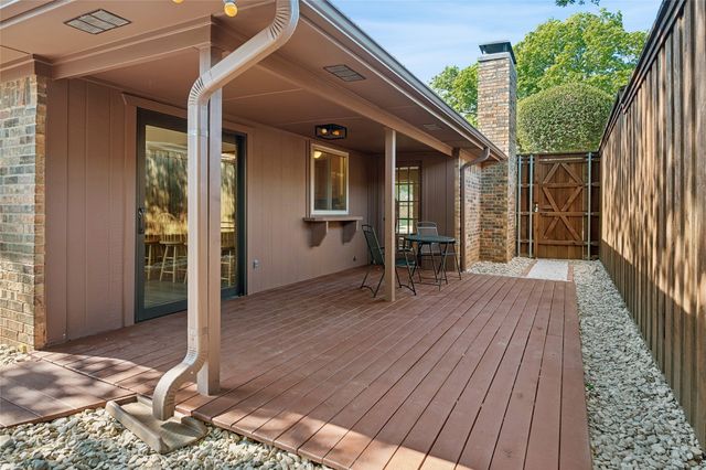 1105 Wood Creek Circle, Flower Mound, TX 75028