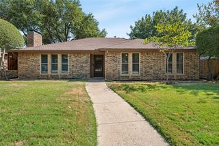 1105 Wood Creek Circle, Flower Mound, TX 75028