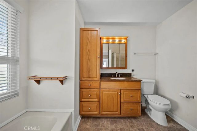 31301 Lakehills 80, Castaic, CA 91384