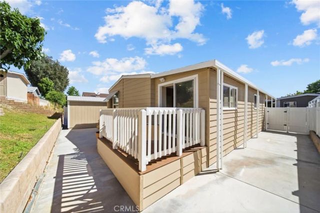 31301 Lakehills 80, Castaic, CA 91384