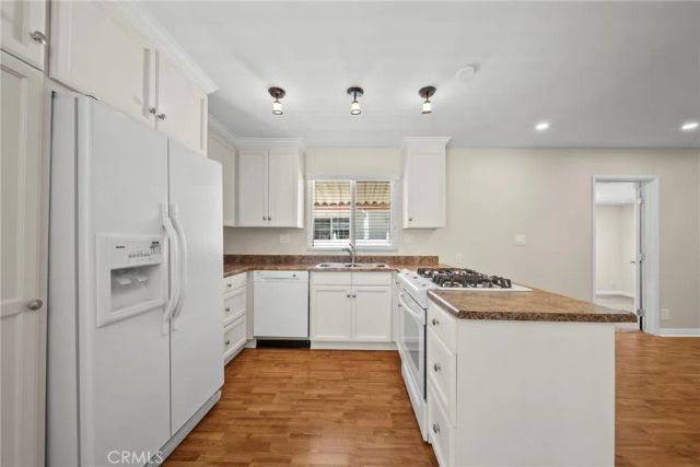 31301 Lakehills 80, Castaic, CA 91384