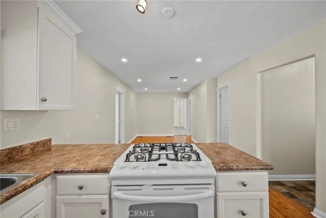 31301 Lakehills 80, Castaic, CA 91384