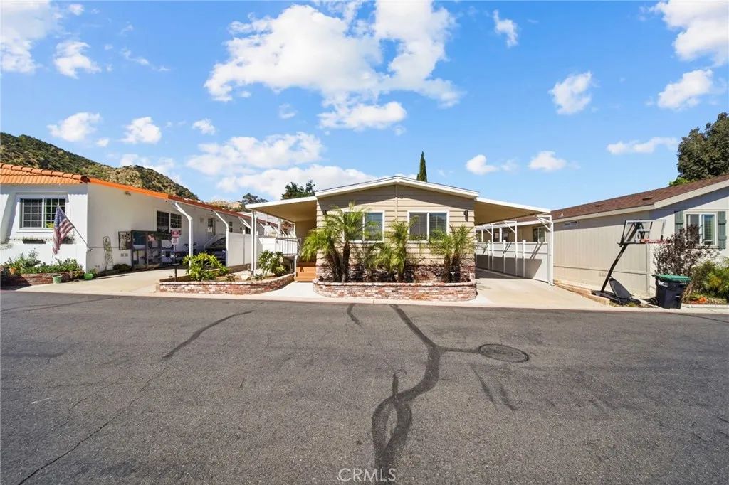 31301 Lakehills 80, Castaic, CA 91384