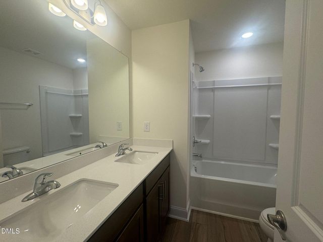 426 Channel Drop Drive, Clayton, NC 27520
