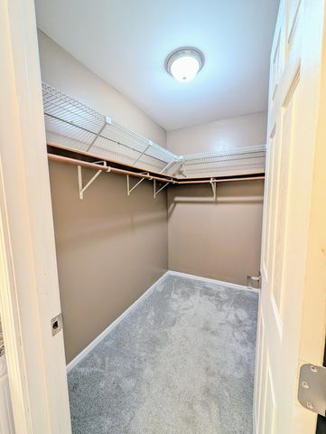 767 Kenmare Pkwy, Crown Point, IN 46307