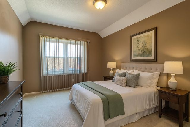 767 Kenmare Pkwy, Crown Point, IN 46307