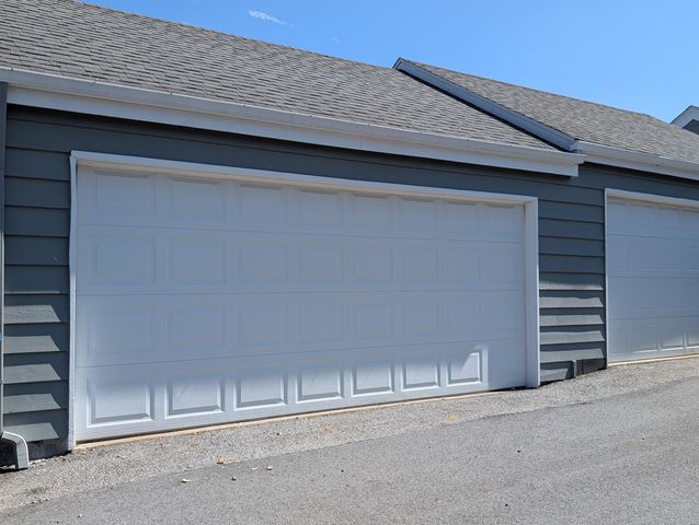 767 Kenmare Pkwy, Crown Point, IN 46307