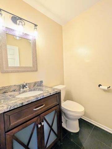 767 Kenmare Pkwy, Crown Point, IN 46307