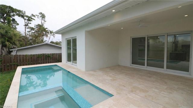 769 95th AVE N, Naples, FL 34108