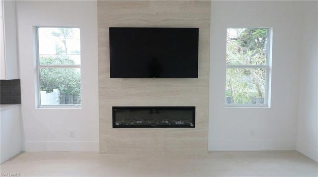 769 95th AVE N, Naples, FL 34108