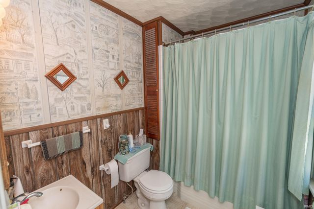 328 Parkovash Avenue, South Bend, IN 46617