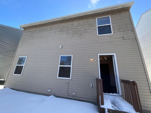 2572 Edencreek Lane, Columbus, OH 43207