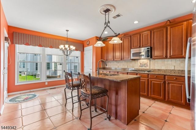 62 Hickory Hill Blvd 2001, Totowa Boro, NJ 07512