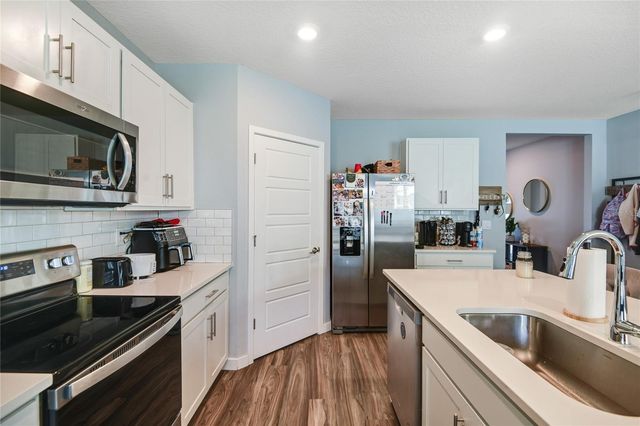 296 TALISI LOOP, St Cloud, FL 34771