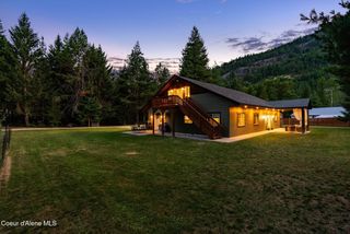 11605 N Boyer Rd, Sandpoint, ID 83864