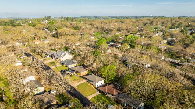 909 W 50th Street, North Little Rock, AR 72118