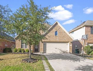 2611 Winding Creek Way, Conroe, TX 77385