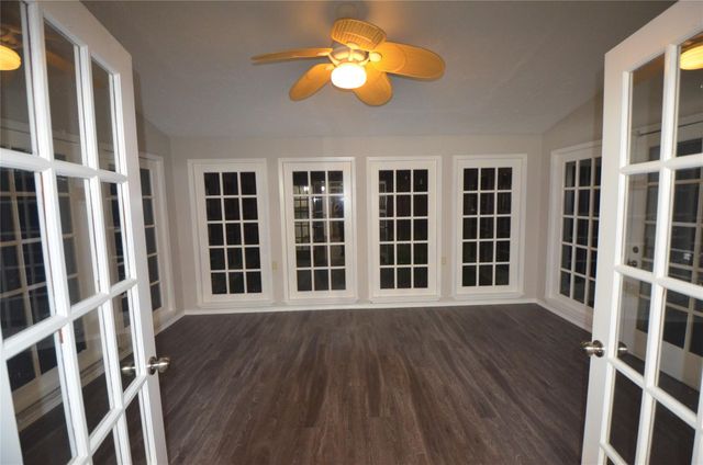 5307 Sweetwind Lane, Spring, TX 77373