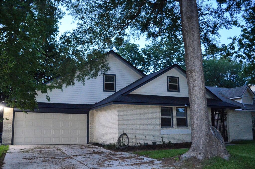5307 Sweetwind Lane, Spring, TX 77373