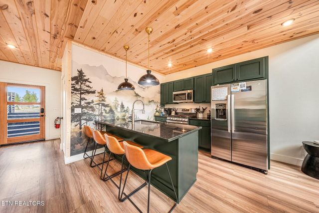 1259 Reedmont Way, Sevierville, TN 37876