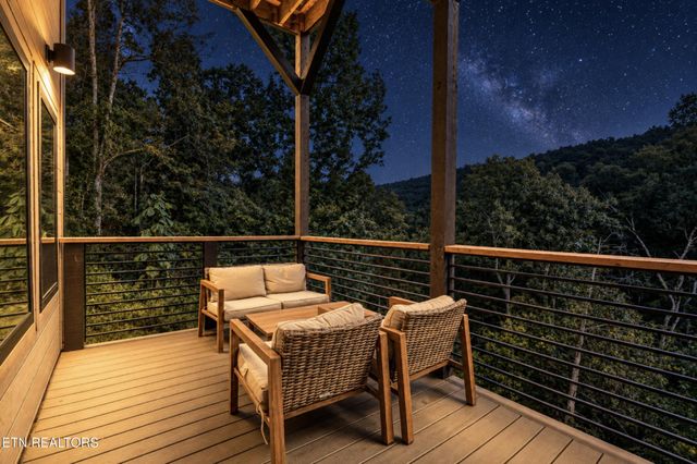 1259 Reedmont Way, Sevierville, TN 37876
