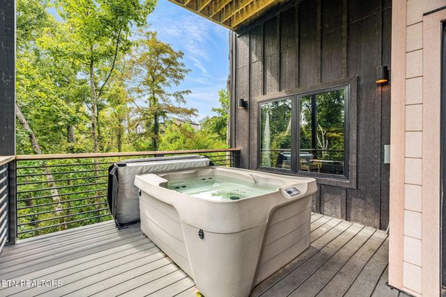 1259 Reedmont Way, Sevierville, TN 37876