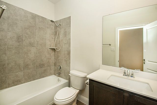 3016 Cerro Ranch Road, Aubrey, TX 76227