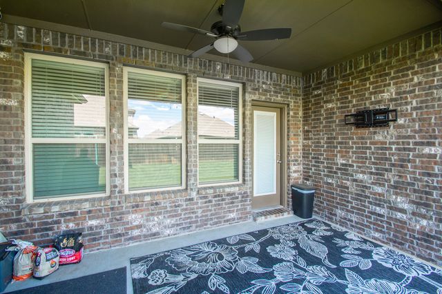 3016 Cerro Ranch Road, Aubrey, TX 76227