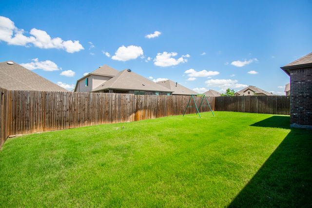 3016 Cerro Ranch Road, Aubrey, TX 76227