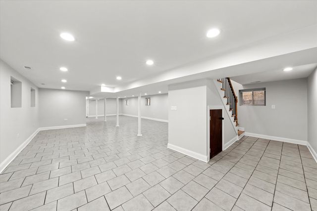 8111 S Throop Street, Chicago, IL 60620