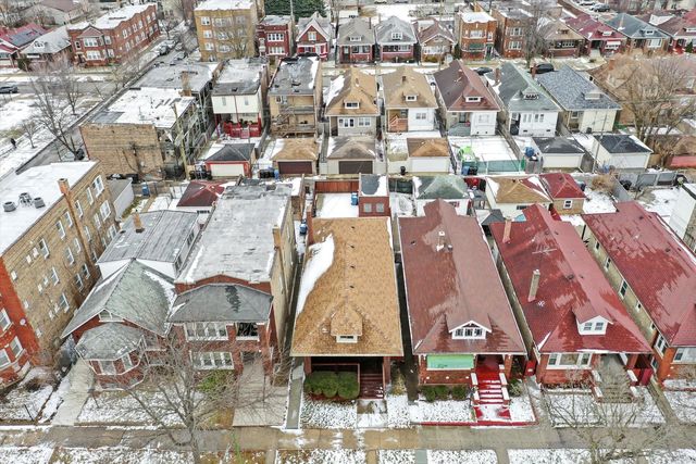 8111 S Throop Street, Chicago, IL 60620