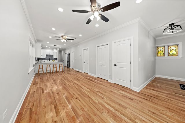 8111 S Throop Street, Chicago, IL 60620