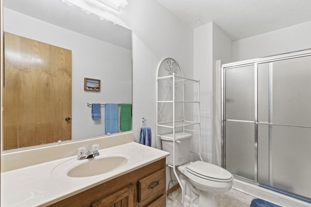 242 S Lakeshore Drive, Blue Eye, MO 65611