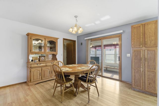 242 S Lakeshore Drive, Blue Eye, MO 65611