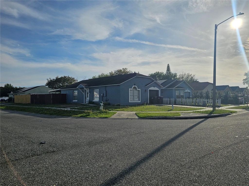 992 VISTA PALMA WAY, Orlando, FL 32825