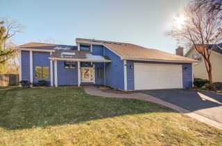 1104 Samstag Court, Naperville, IL 60563