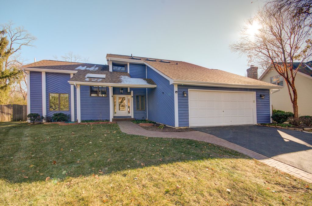 1104 Samstag Court, Naperville, IL 60563