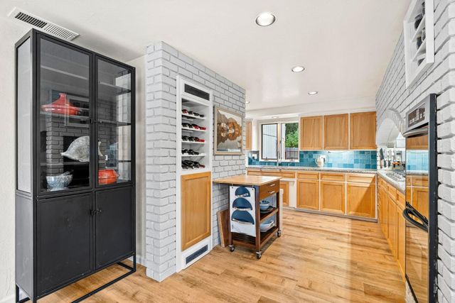 111 Ponderosa Drive, Santa Cruz, CA 95060