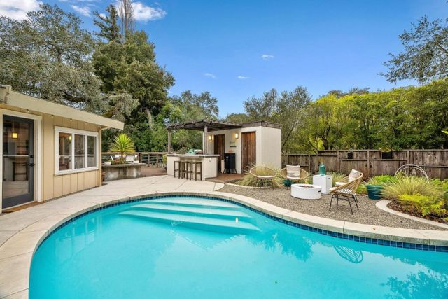 111 Ponderosa Drive, Santa Cruz, CA 95060