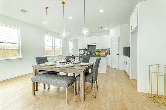 4126 Dorchester Street, Houston, TX 77016